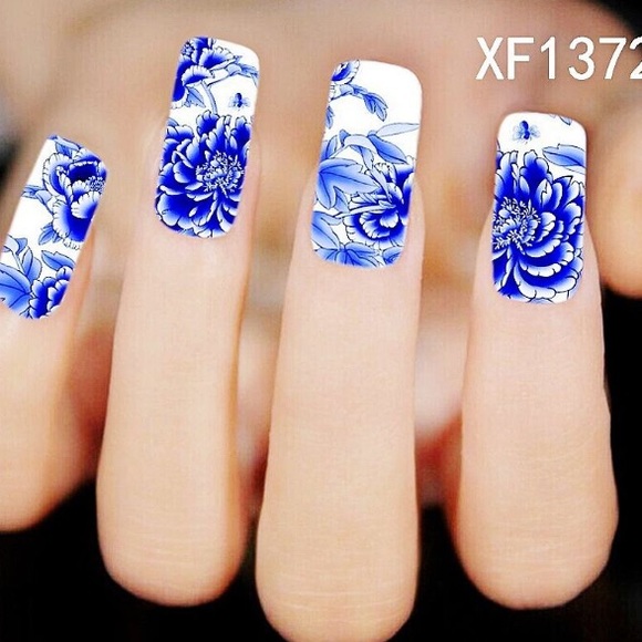3 for $12 Nail Art waterslide Tattoos Wildflowers - Picture 4 of 6
